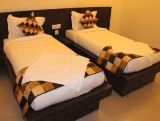 Airport Hotel De Aura Delhi Airport Hotel New Delhi
