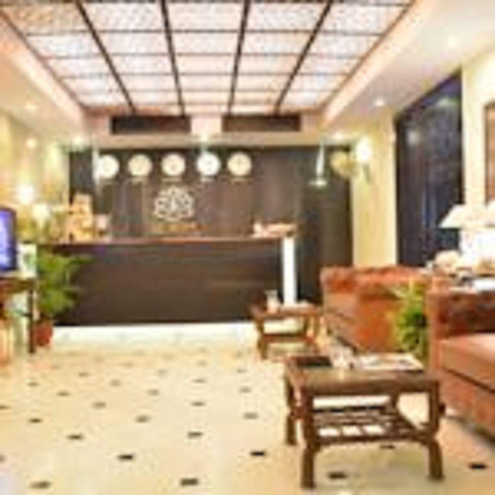 Airport Hotel De Aura Delhi Airport Hotel 3*