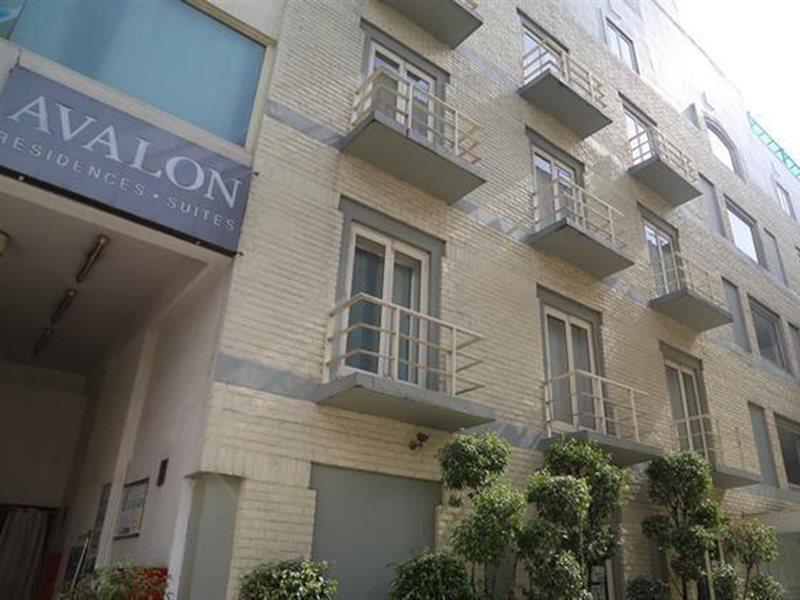 Hotel Avalon Courtyard 4*
