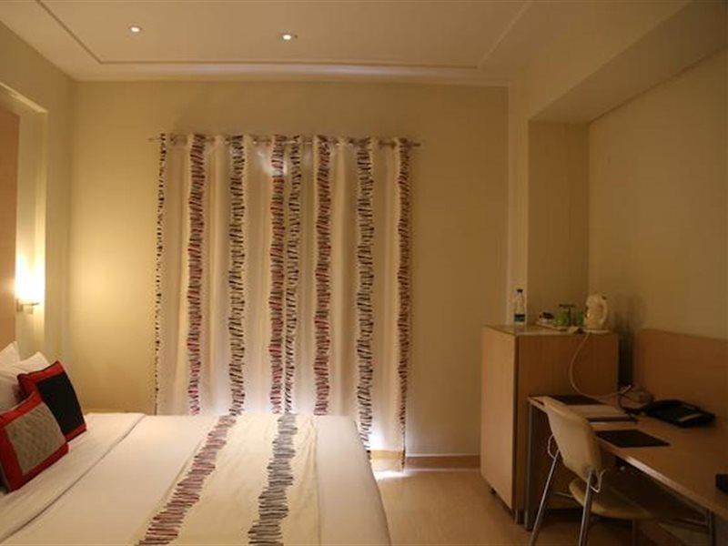 Hotel Avalon Courtyard New Delhi