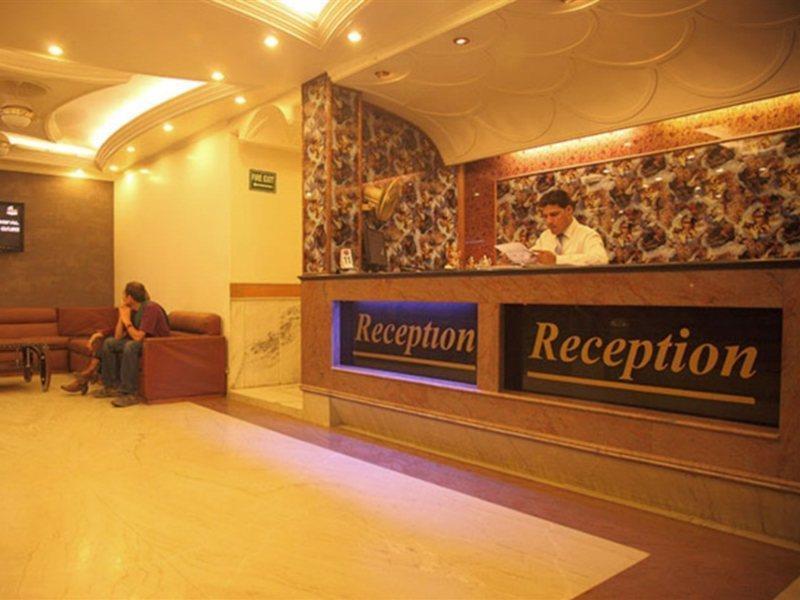 Inn Indira International 2*
