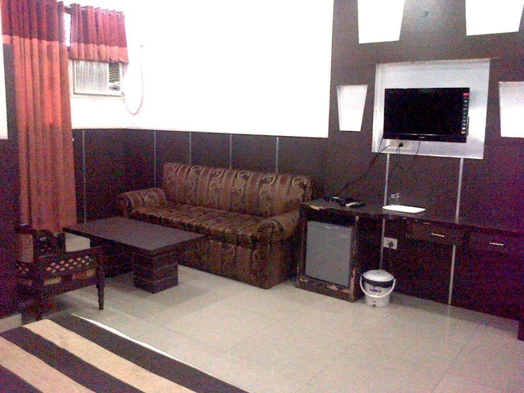 S.p.b 87 Hotel
