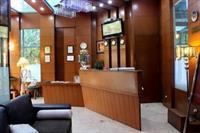 Oyo Premium Hari Nagar