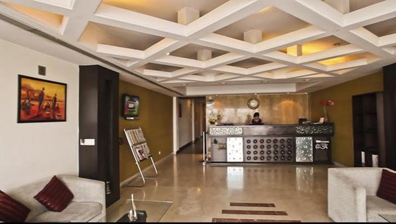 Hotel The Class, Delhi Airport
