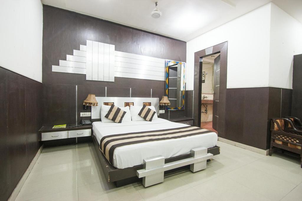 S.p.b 87 Delhi (National Capital Territory of India)