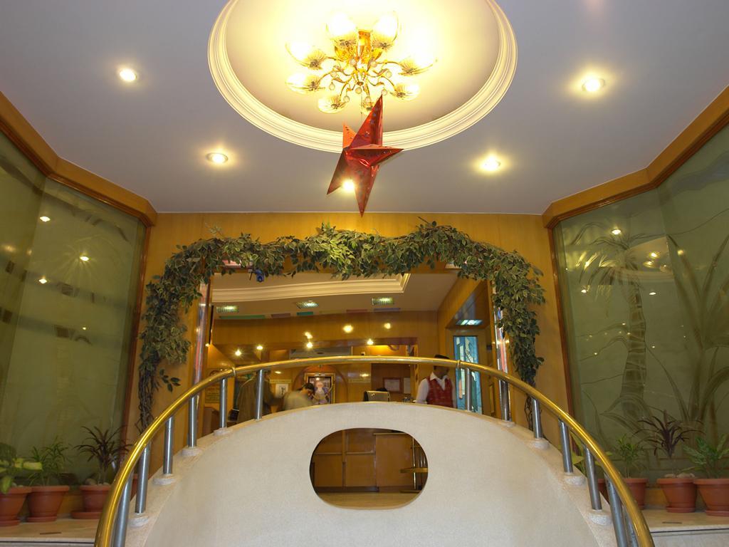 Singh International Hotel