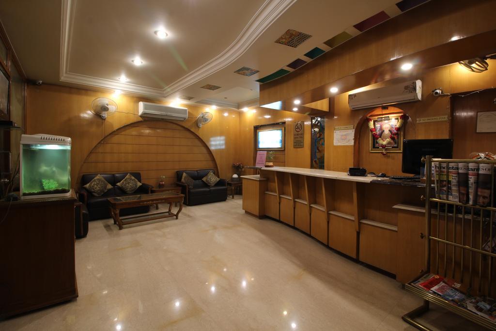 Singh International 3*