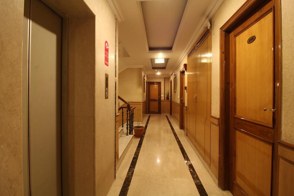 Hotel Singh International Delhi (National Capital Territory of India)