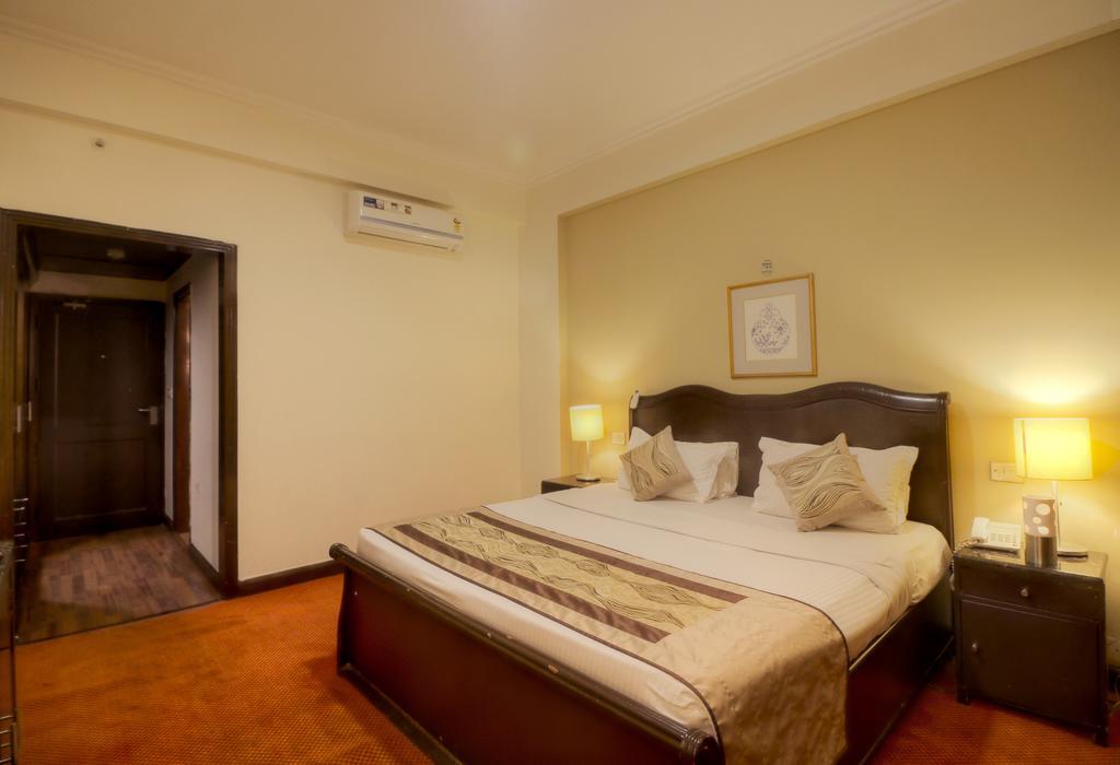 The Claremont & Convention Centre Hotel