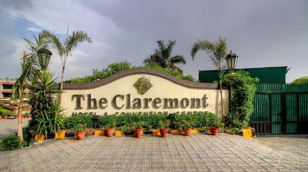 The Claremont & Convention Centre 3* New Delhi