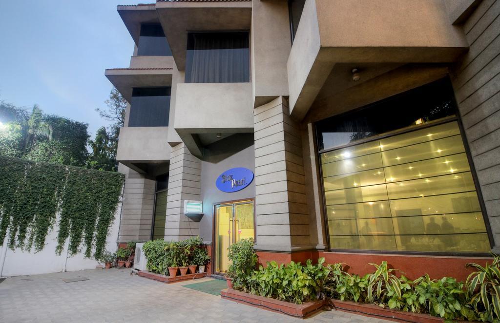 The Claremont & Convention Centre New Delhi