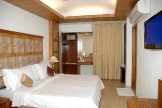 Hotel Clark International