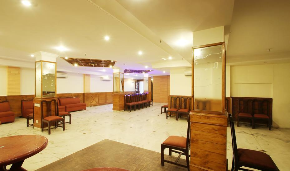 The Crest 3* Delhi (National Capital Territory of India)