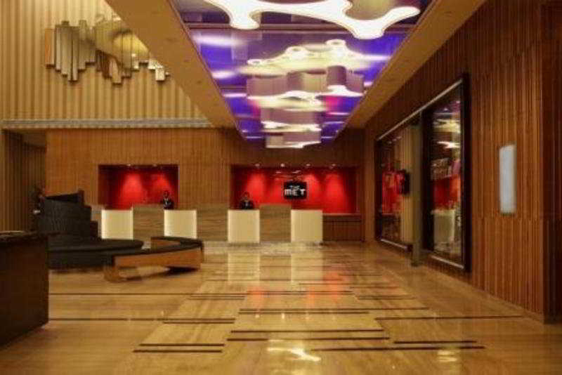 The Metropolitan & Spa