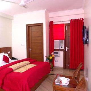 Indira International Inn 2*