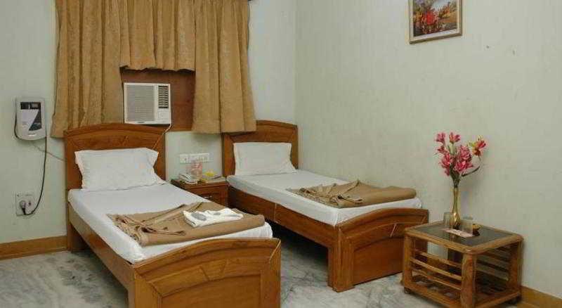 Inn Indira International New Delhi