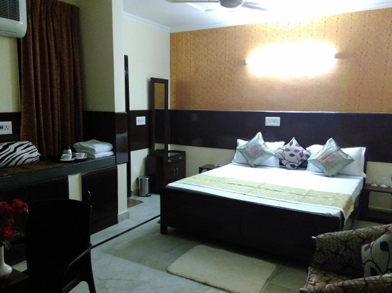 Hotel Olive & Blue - Govt Approved Hotel Near Delhi Airport