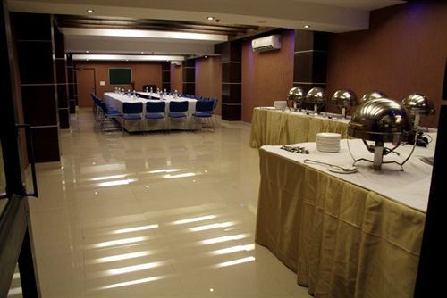 Hotel Airport Le Seasons