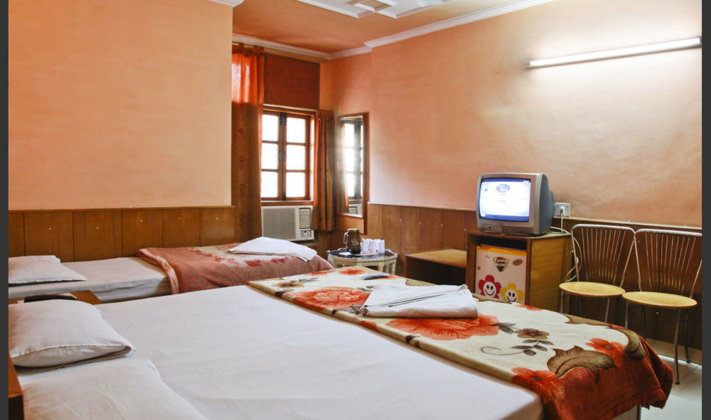 Jyoti Deluxe Delhi (National Capital Territory of India)