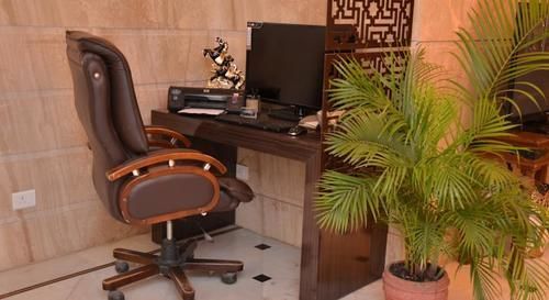 Airport Hotel De Aura Delhi Airport Hotel 3*