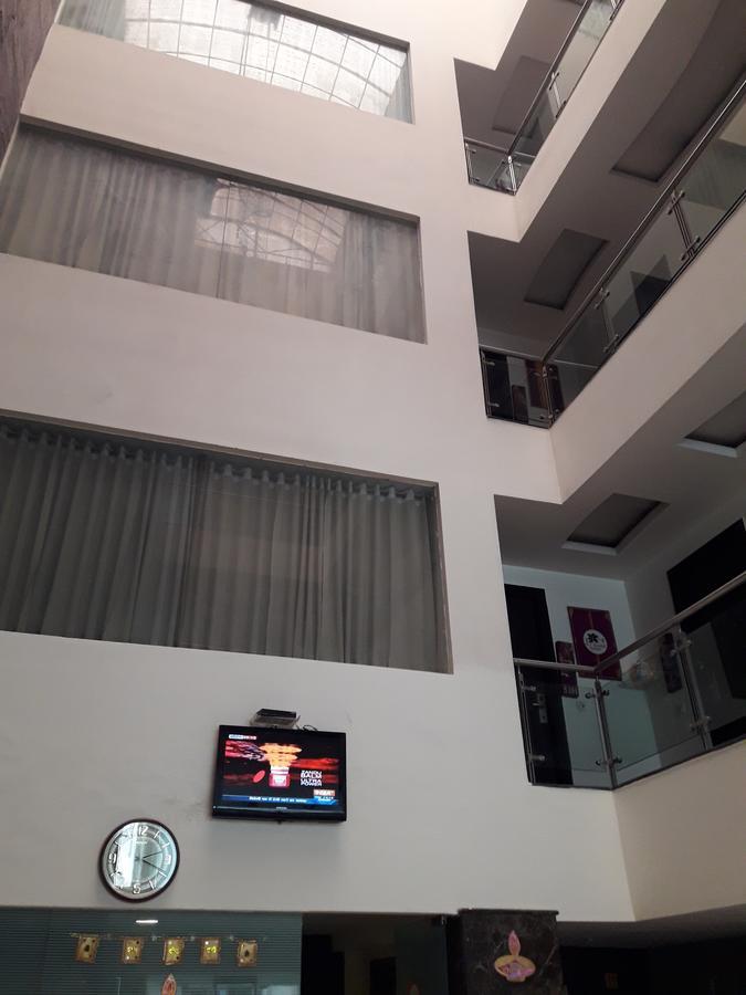 Hotel Nand Kartar Orchid Suites