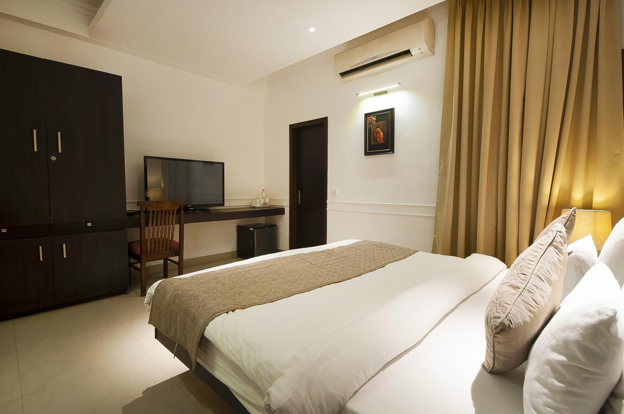 Airport Hotel De Aura Delhi Airport New Delhi