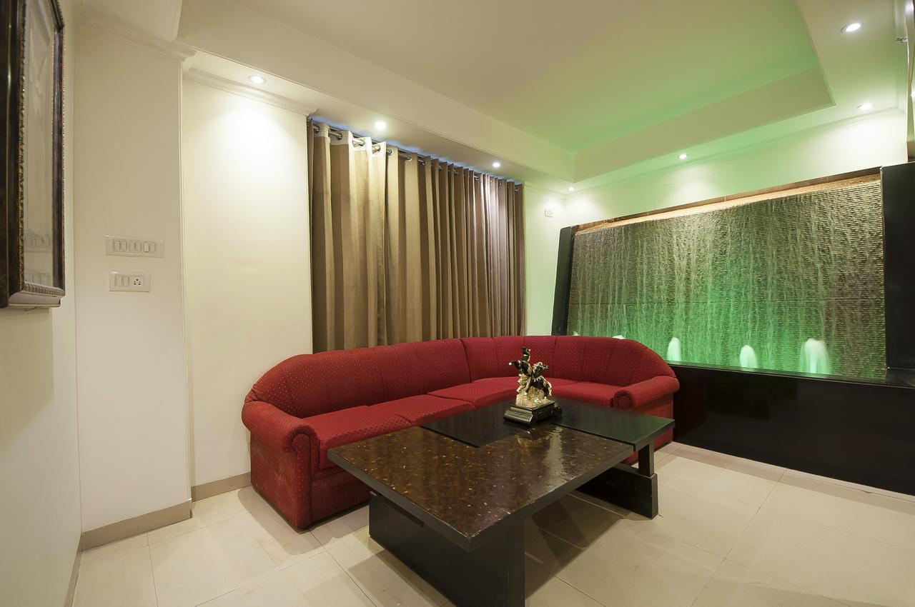 Hotel Airport Hotel De Aura Delhi Airport New Delhi
