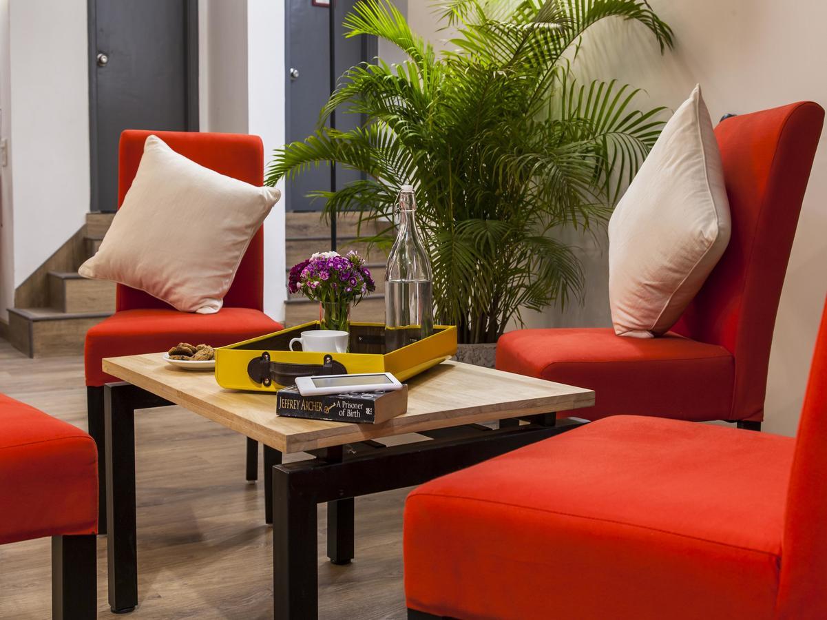 Hotel Oyo Townhouse 002 Park 2*