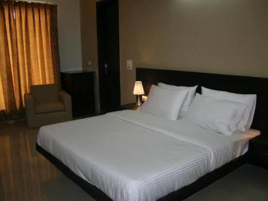 Apartment In Airb&b - Divine Service