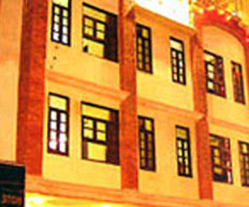 O Metro Height's Near Nangloi Railway Metro Station