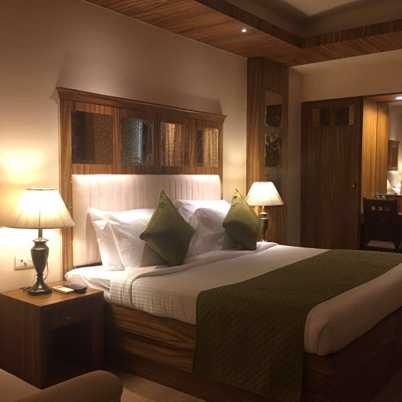 Clark International Hotel Delhi (National Capital Territory of India)