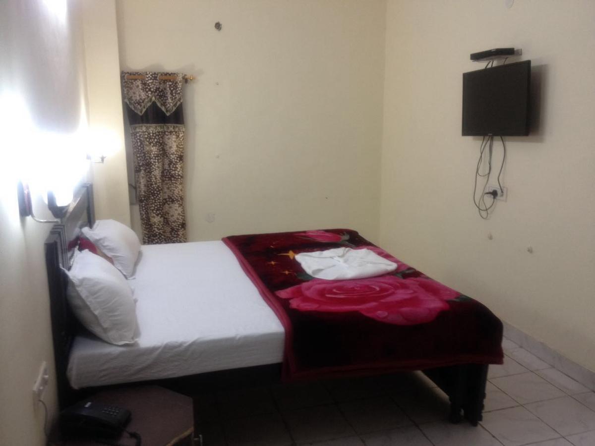 Kanishka Palace 2*