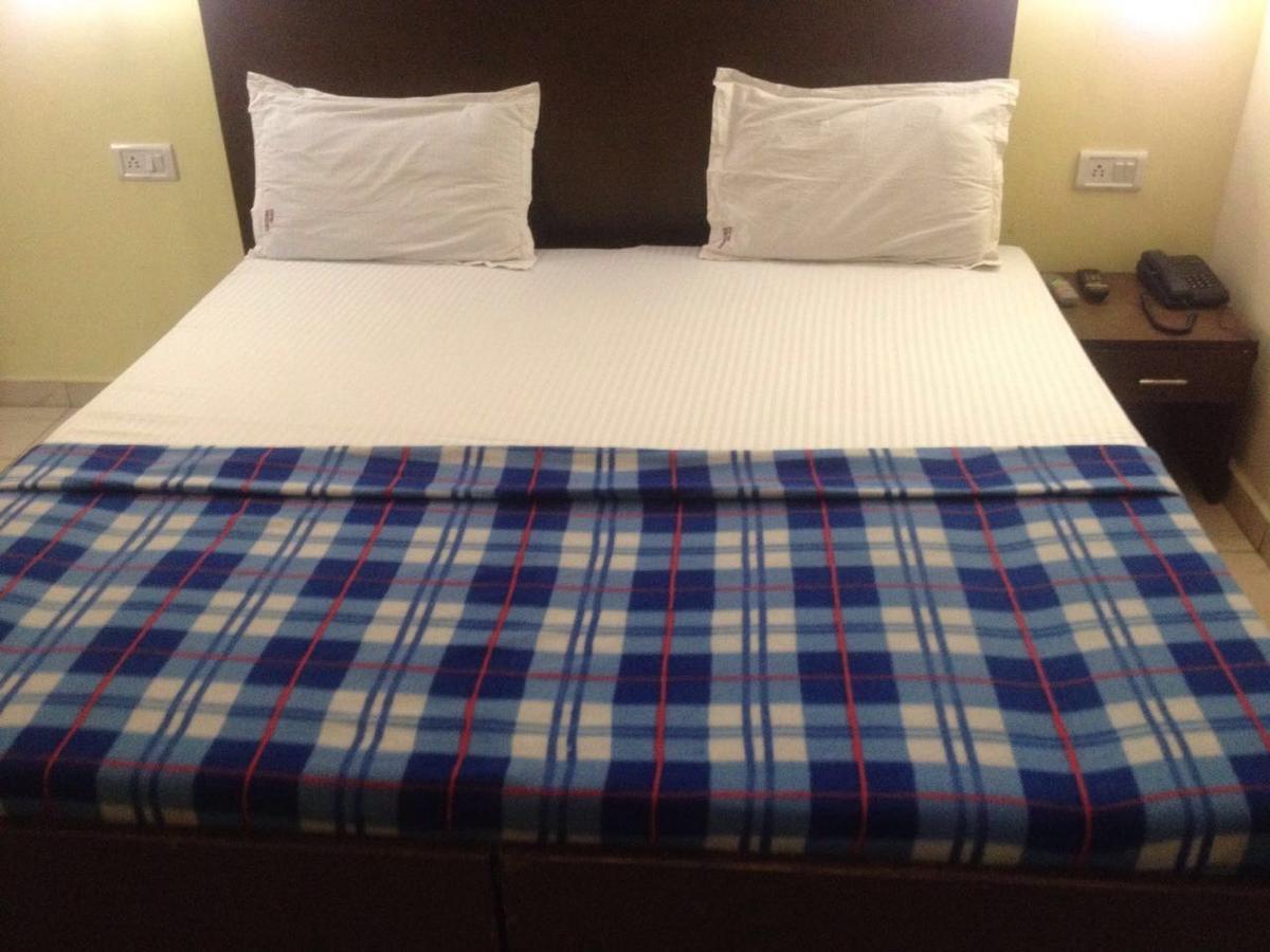 Kanishka Palace Hotel 2*