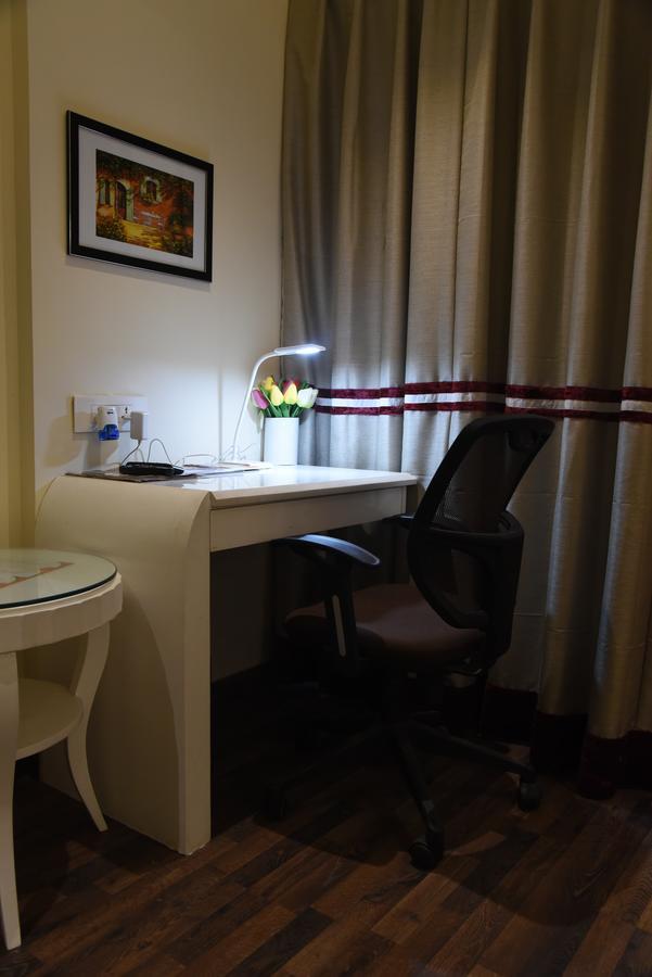 Picasso Prive Naraina Delhi - Couple Friendly Local Ids Accepted Hotel