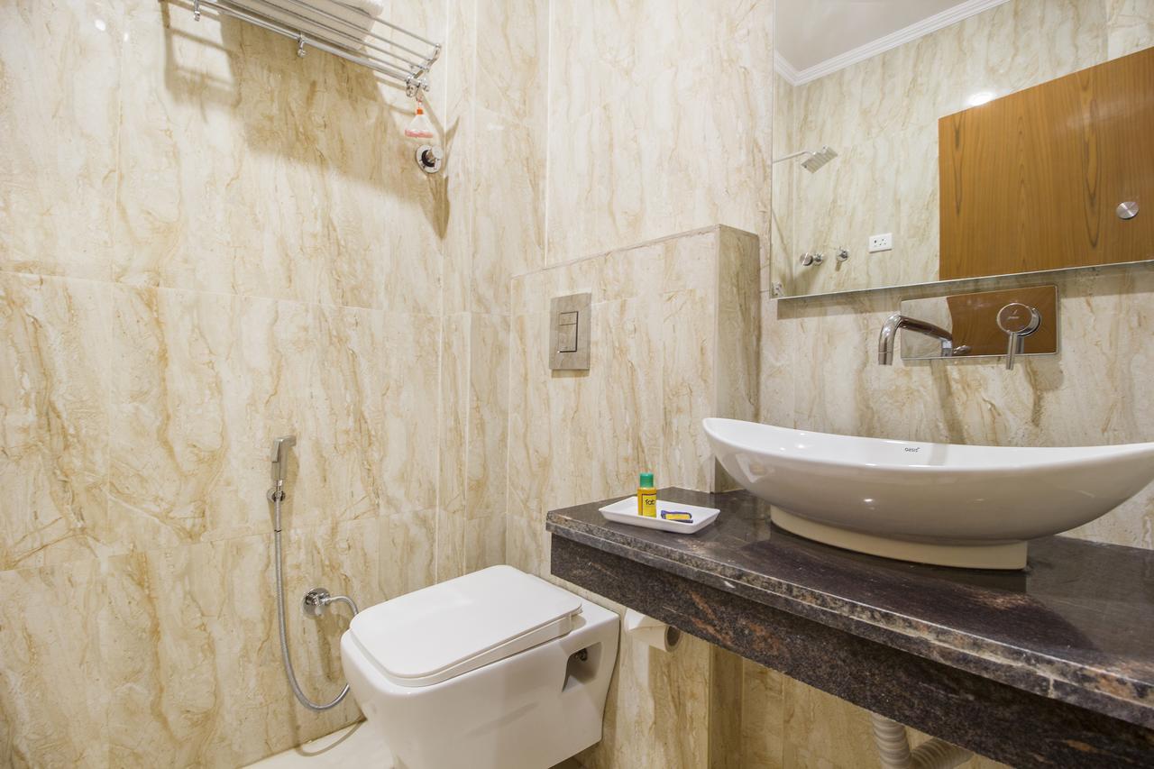 Fabhotel Aries Near Igi Airport Hotel