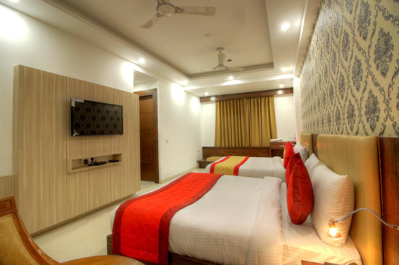 Hotel Almati - Near Delhi Airport
