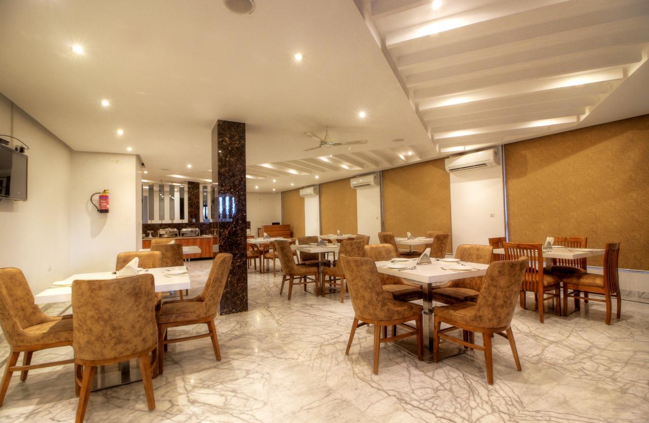 Almati - Near Delhi Airport Nova Deli