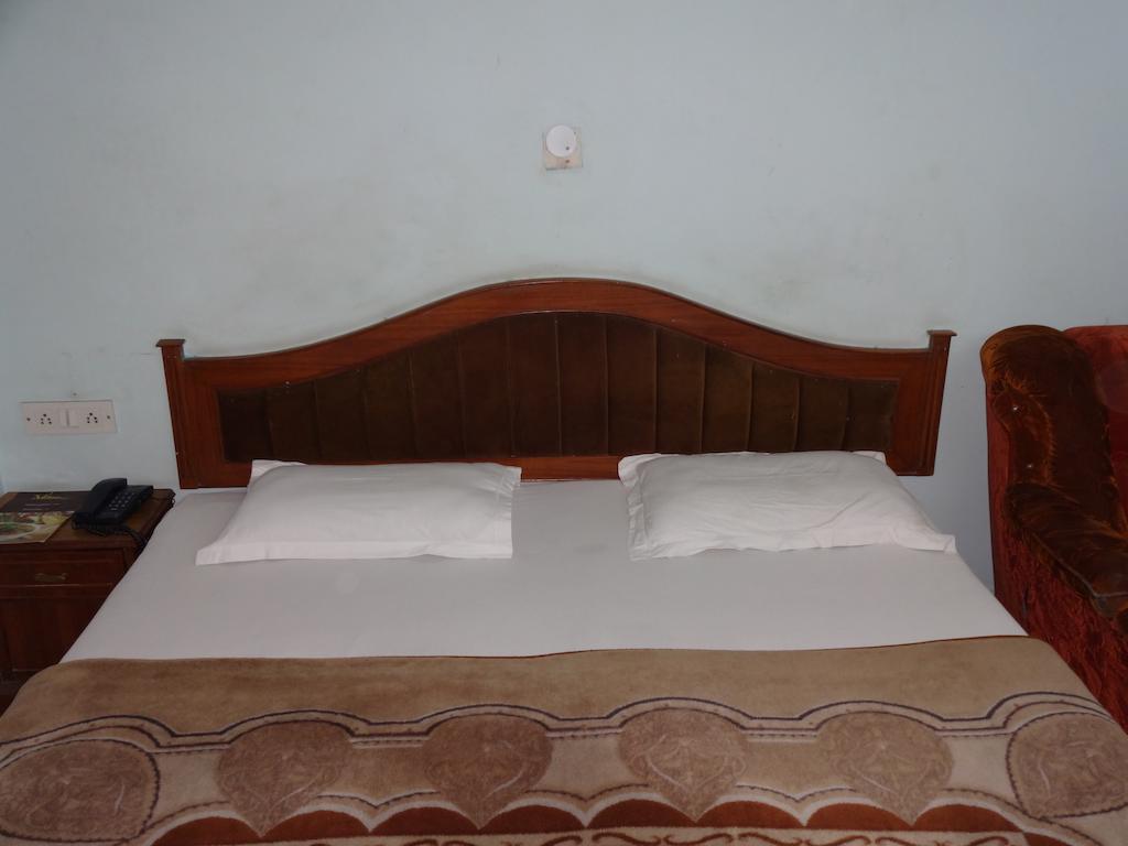 Golden Deluxe 3* Delhi (National Capital Territory of India)