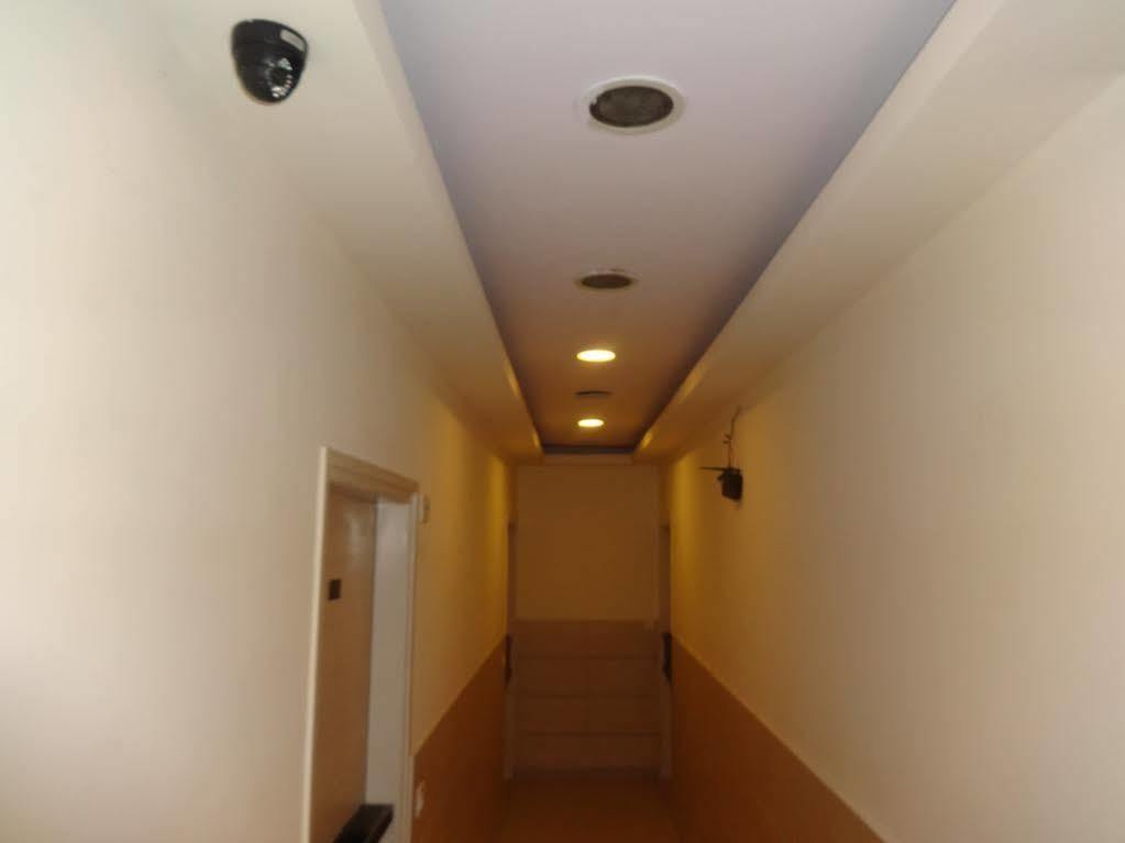 Airport Hotel De Aura Delhi Airport 3* New Delhi