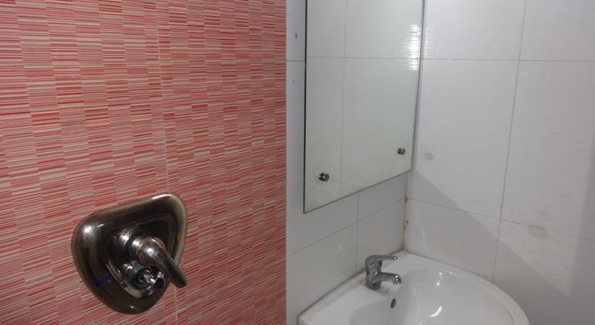Hotel Saina International New Delhi
