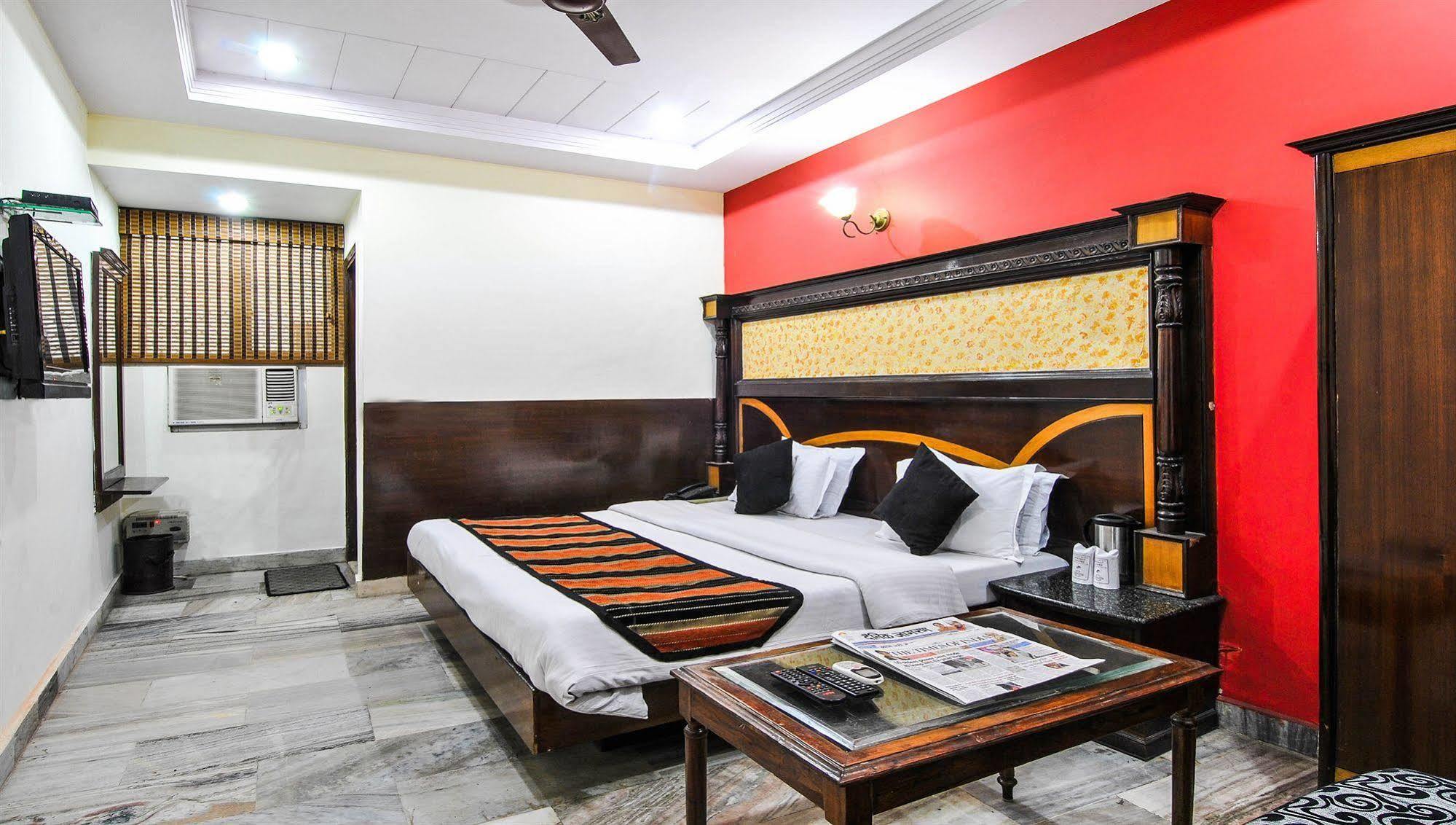 O Paharganj Near Railway Station Formerly Chand Palace Hotel