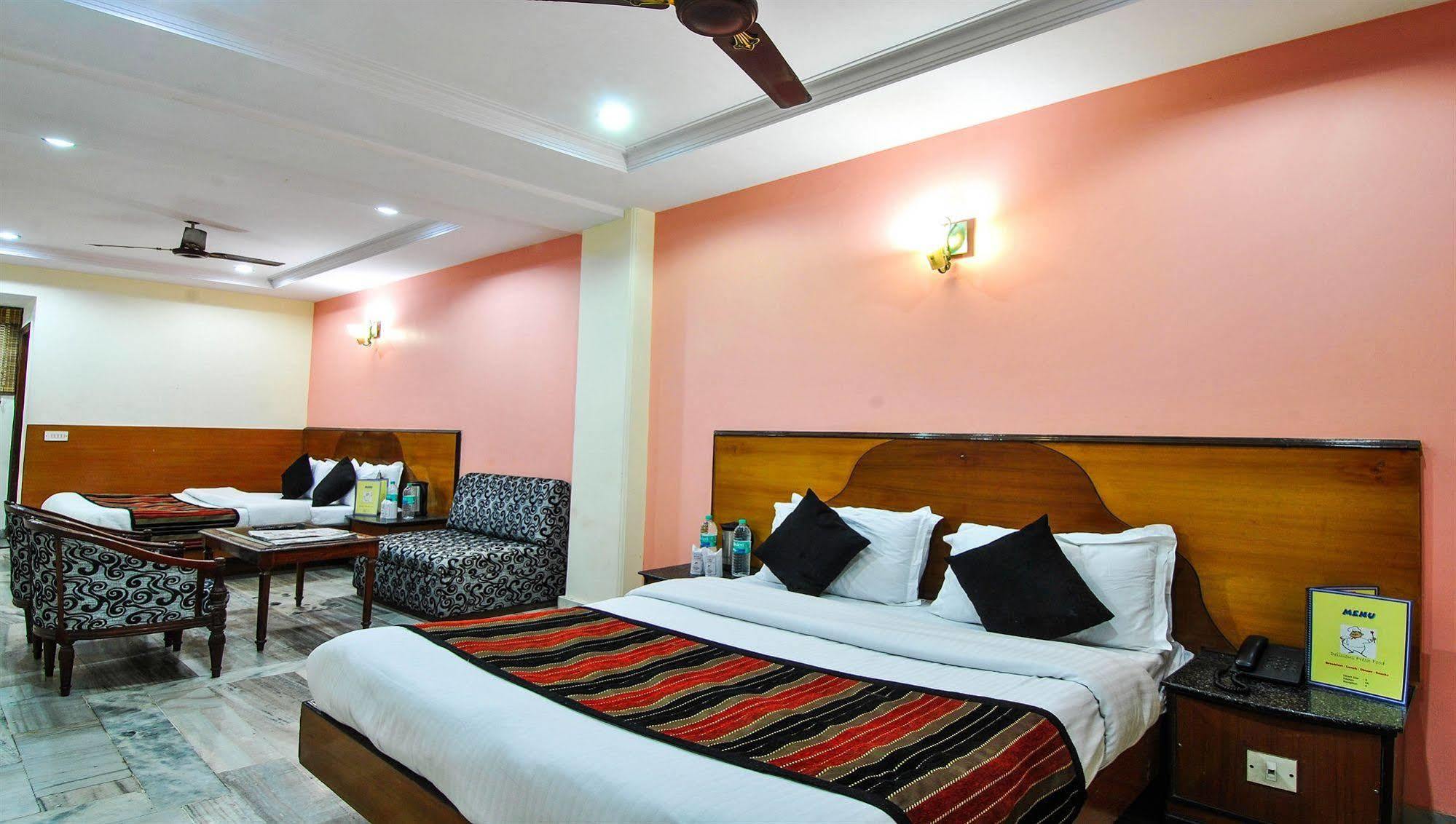 O Paharganj Near Railway Station Formerly Chand Palace 3*