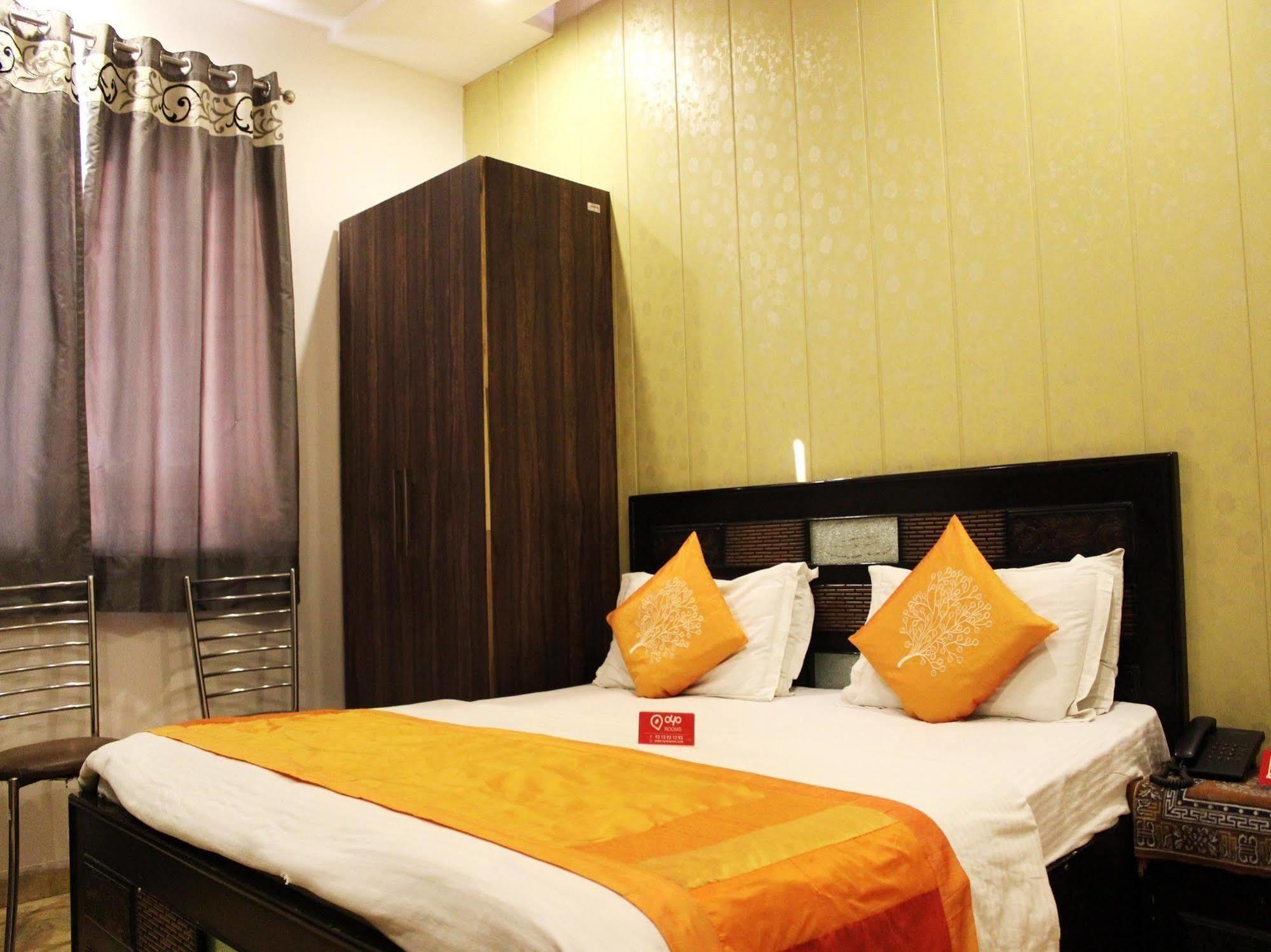 Fabhotel Royal Mirage I Hotel 3*