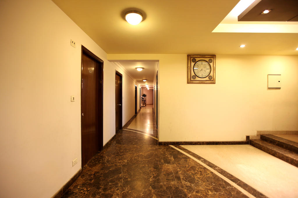 The Class, Delhi Airport Hotel