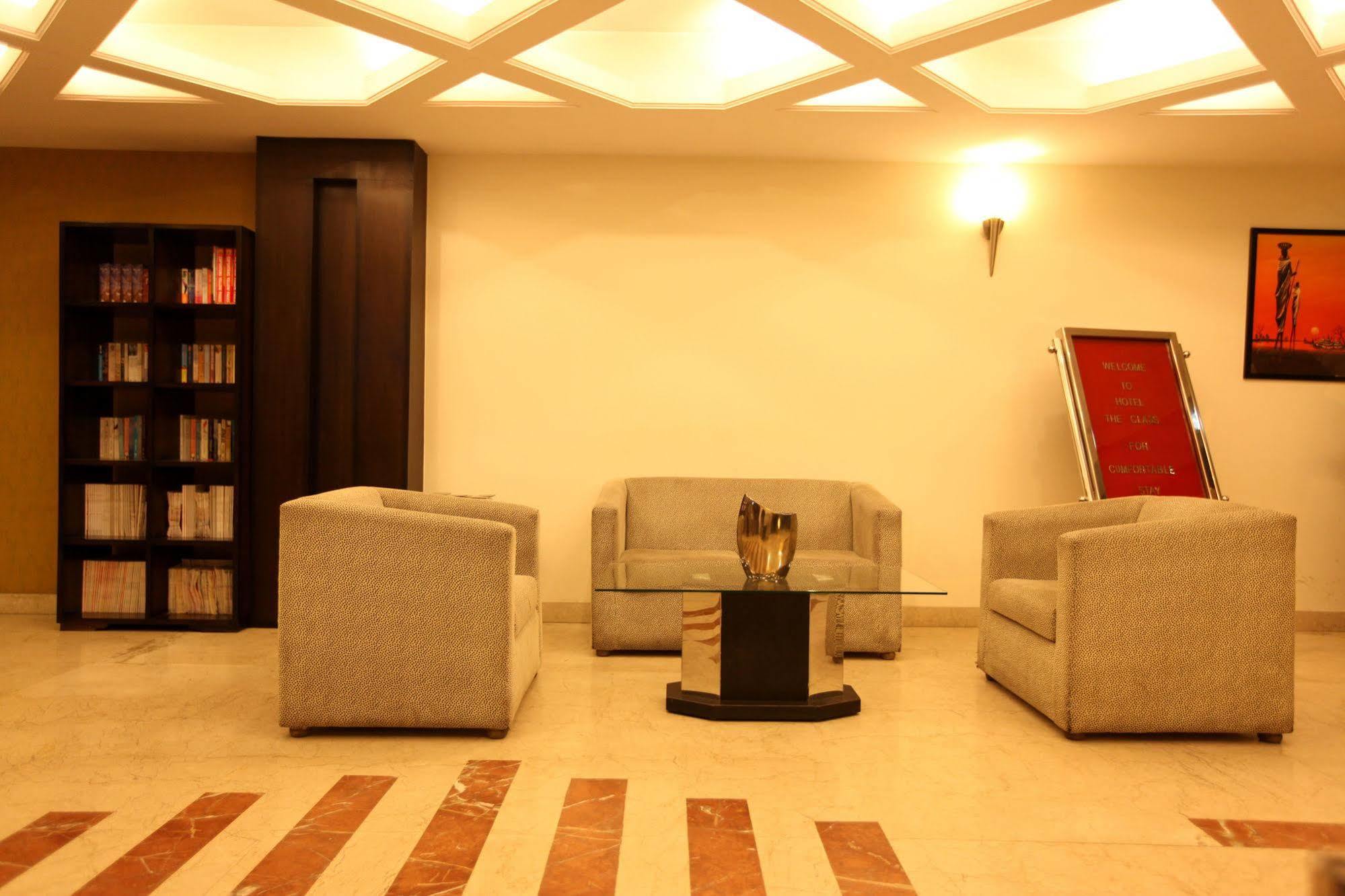 Hotel The Class, Delhi Airport New Delhi