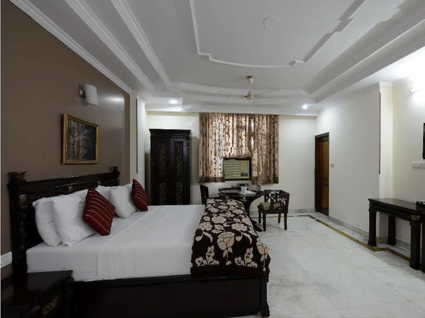Airport Vishal Residency