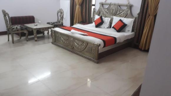 Ivory Palace Hotel 3*