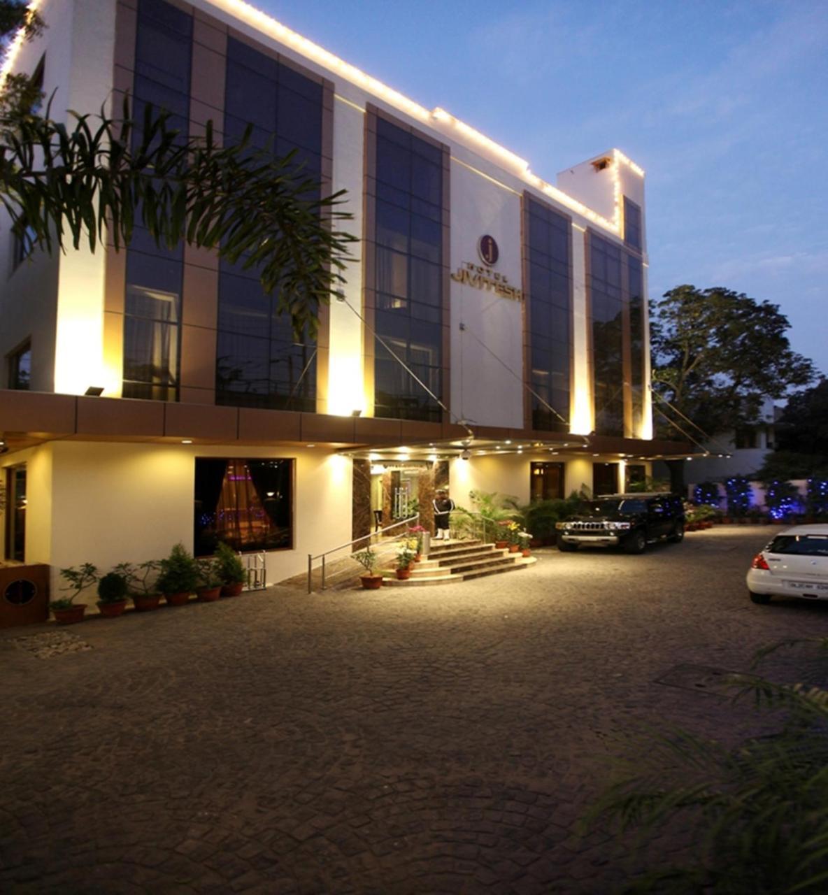 Hotel Jivitesh 4*