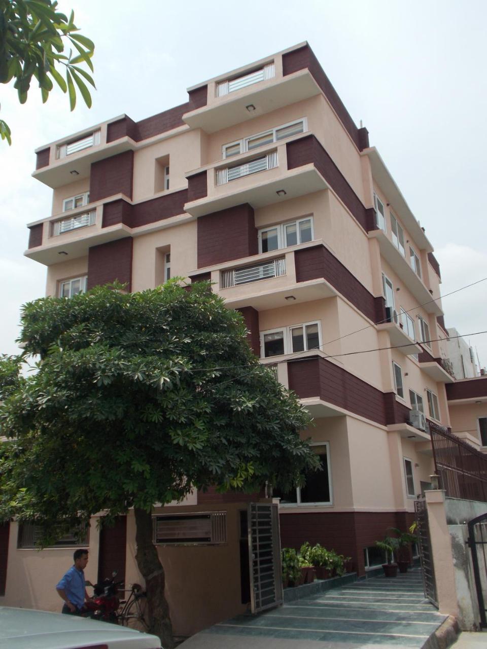 Apartment Ahuja Residency Noida