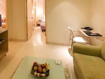 Avalon Courtyard 4*